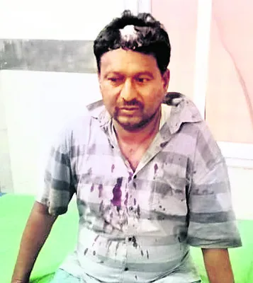మున్సిపల్ వైస్ చైర్మన్, మహిళా కౌన్సిలర్, మరో 16 మంద