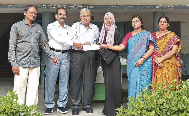 Retired employee Dharma Rao donates money for school children