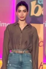 Fashion: Indian celebrities take over international luxury brands 9