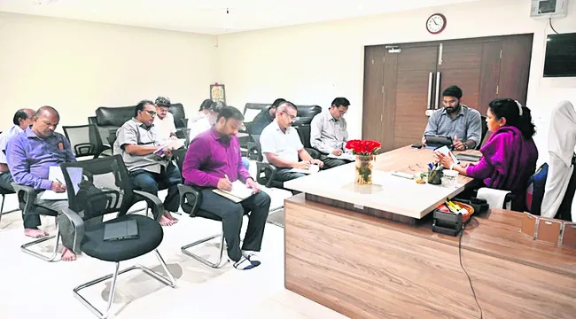 పారిశుద్ధ్య నిర్వహణపై శ్రద్ధ