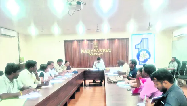 పిల్లలను పనిలో పెట్టుకుంటే చర్యలు