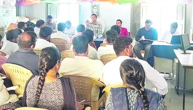వన మహోత్సవ లక్ష్యం సాధించాలి