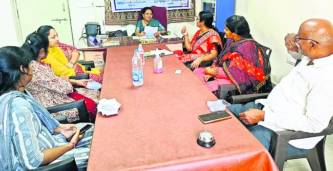 ఘనంగా