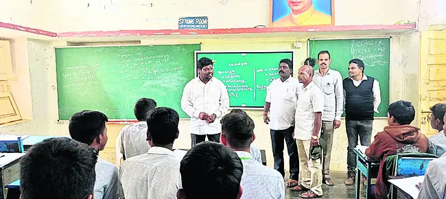 గిరిజ