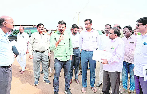 ప్రతి ఇంటికీ భగీరథ నీరు అందాలి