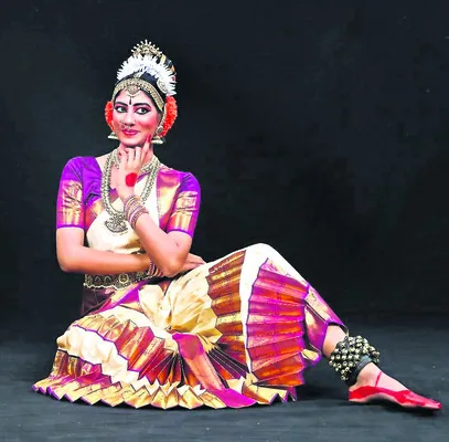ఇళ్ల