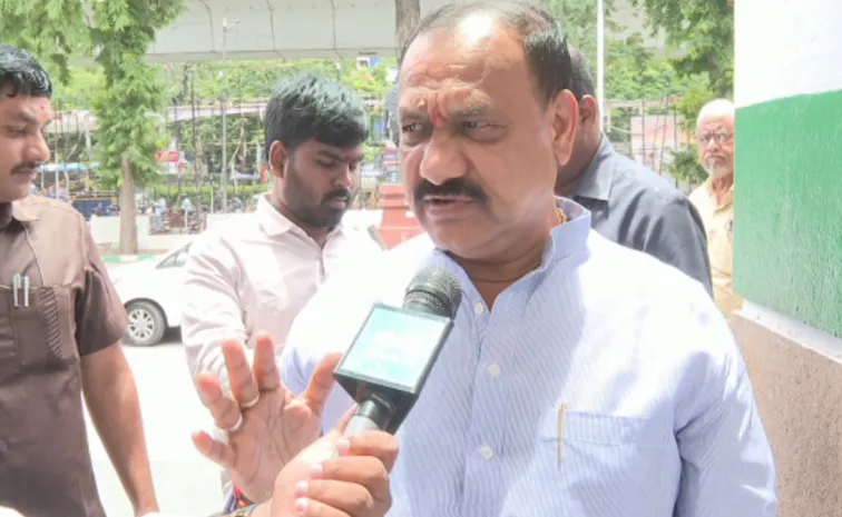 PCC Chief Mahesh Kumar On Jyotirao Phule Movie