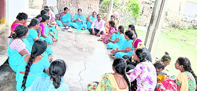 అతివల