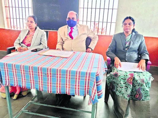 పెండింగ్ కేసులకు పరిష్కారం చూపండి