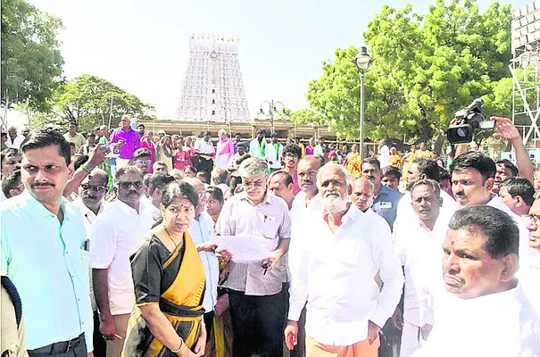 తిరుచెందూరులో పనులు వేగవంతం
