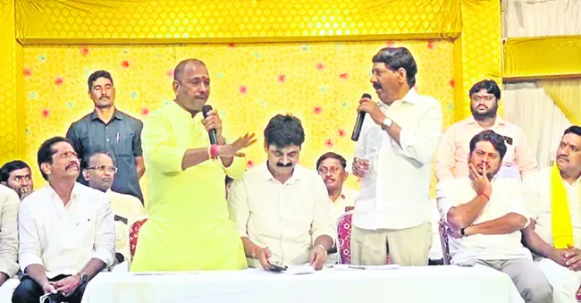 పీలా వర్సెస్ గండి బాబ్జీ