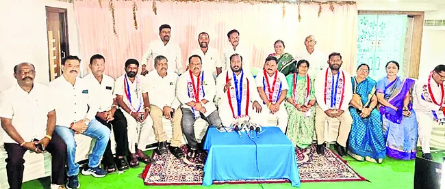 బీసీలపై రాజకీయ పార్టీల చిన్నచూపు