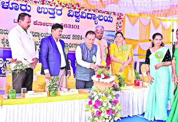 విద్యార్థులు కౌశల్యాలు పెంచుకోవాలి