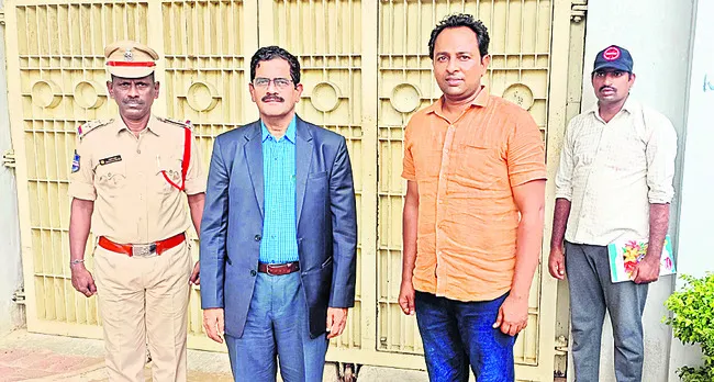 ఖైదీలు సత్ప్రవర్తనతో మెలగాలి