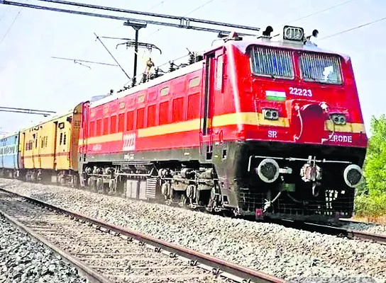కొత్తరైలు మార్గంలో తొలిప్రయాణం!