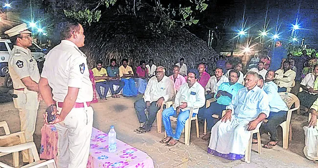 శాంతియుత వాతావరణం కోసమే పల్లె నిద్ర