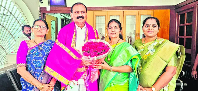 బాబు
