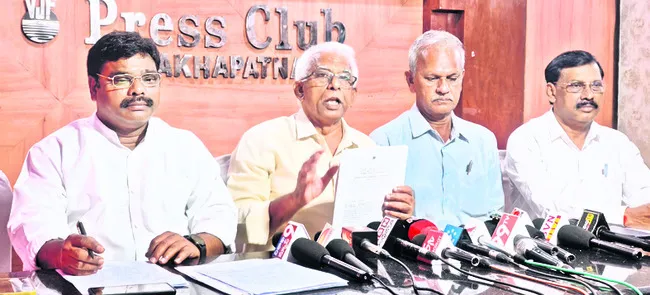 విశాఖ స్టీల్ప్లాంట్ ప్రైవేటీకరణ ప్రయత్నాలు ఆపాలి