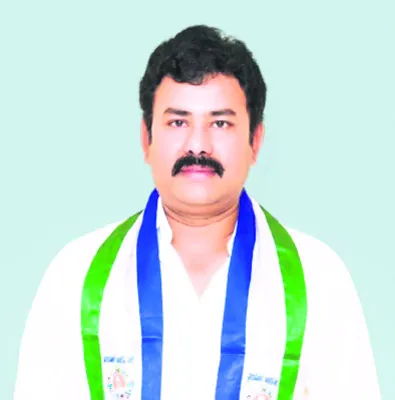 తాగునీటి సమస్యకు శాశ్వత పరిష్కారం చూపండి