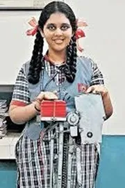 class 10 student Kripali Sunil Machine Designed help mother Take Japan1