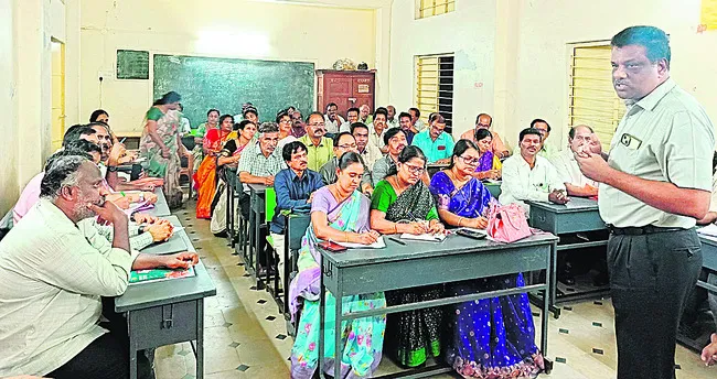 తప్పు చేస్తే వేటు తప్పదు: ఆర్జేడీ 