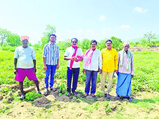 పేరూరు ఎస్సైకి గ్యాలంటరీ అవార్డు