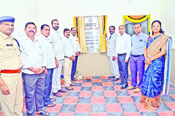 జిల్లా కోర్టులో అభివృద్ధి పనులు ప్రారంభం