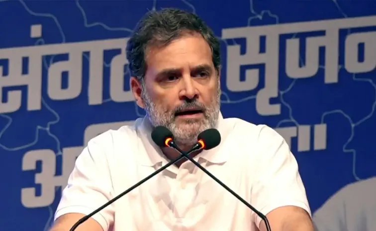 Pm Modi Surrendered After Trump Call: Rahul