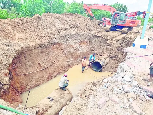 పది నెలల్లో మూడు సార్లు
