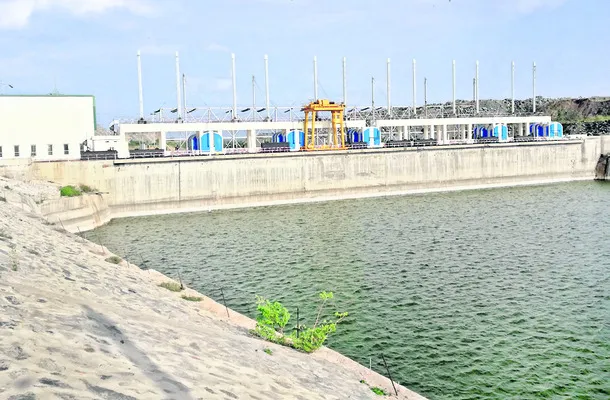 జూరాలకు భారీ వరద 