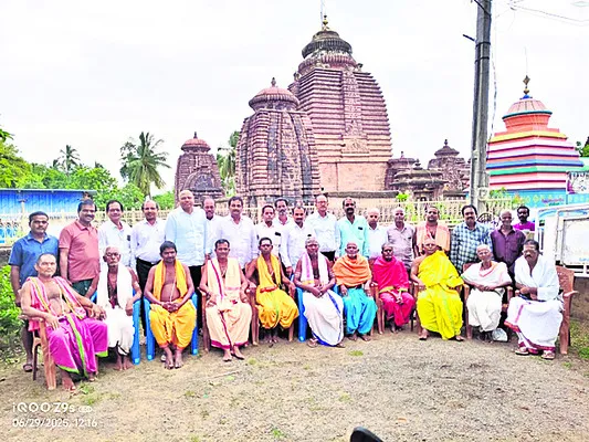 శ్రీముఖలింగంలో అధికారికంగా బాలియాత్ర