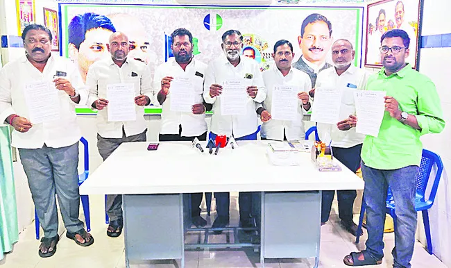 పంచాయతీలకు నిధులు జమ చేయాలి