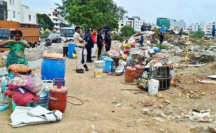 HYDRA Demolish Constructions AT Madhapur