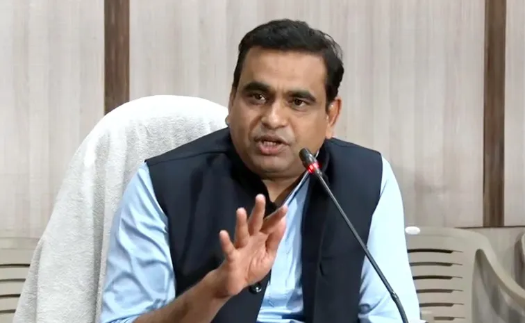 Congress MP Chamala Kiran Slams BJP And BRS