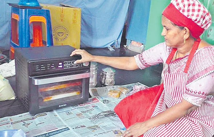 Economic development of tribal women of Bhadrachalam through self employment
