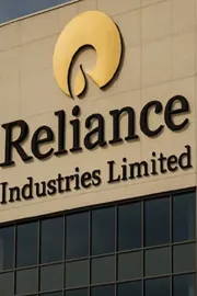 Reliance Industries early stage talks to acquire Rosneft in Nayara Energy12