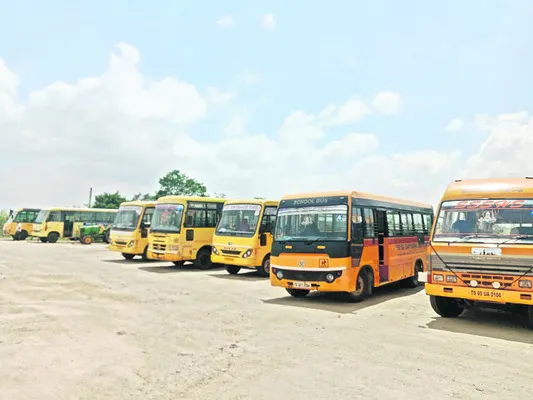 150 బస్సులు.. ఫిట్‌లెస్‌ 