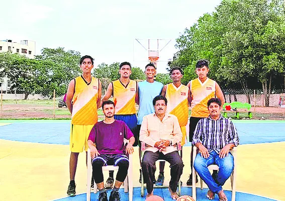 బాబు వెన్నుపోటుపై నిరసన గళమెత్తండి 