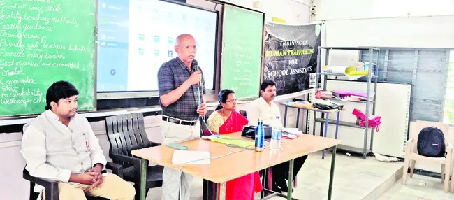 సేఫ్టీ అండ్ ప్రొటెక్షన్పై శిక్షణ