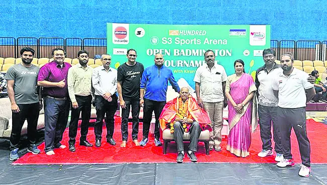 ముగిసిన బ్యాడ్మింటన్‌ టోర్నీ 