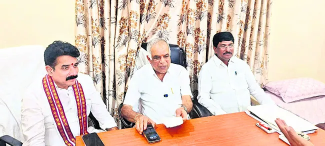 నేడు వెన్నుపోటు దినం 