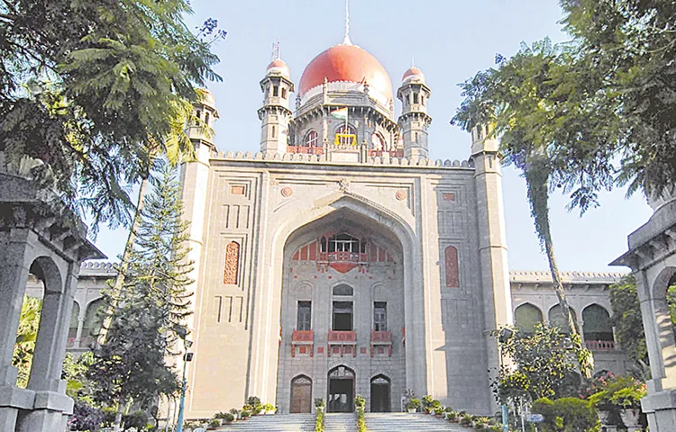 High Court quashes trial court orders on newspapers