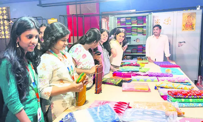 ఇక్కత్‌ కళా నైపుణ్యం భేష్‌