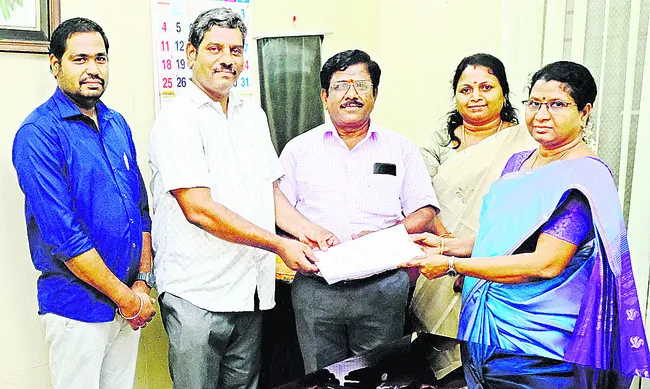 సహకార దుకాణానికి అనుమతి