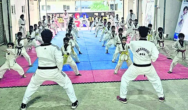● ముగిసిన శిక్షణ శిబిరాలు 