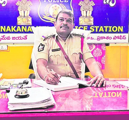 కొనకనమిట్ల ఎస్సైగా ప్రభాకర్రెడ్డి