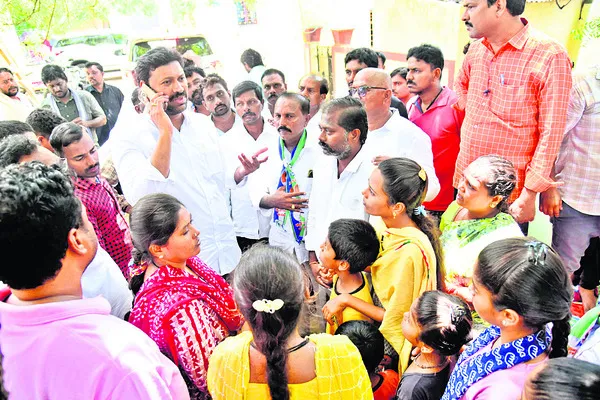 టీడీపీ నేతల దాష్టీకం