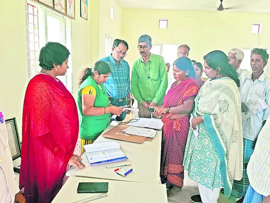 విత్తన పంపిణీ ప్రారంభం