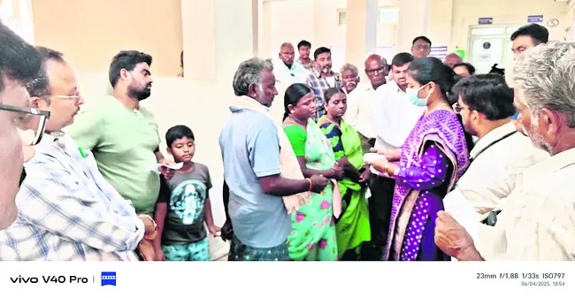 ప్రజల్లో నమ్మకం పెంచేలా వైద్యసేవలు