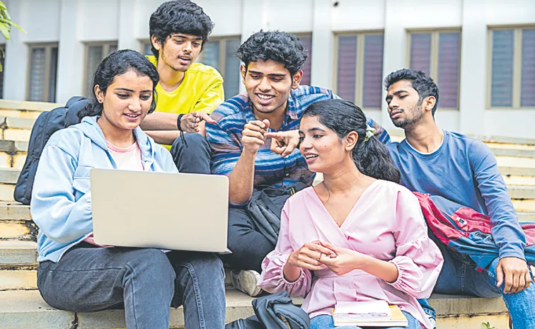 Engineering Counseling Still late in Telangana
